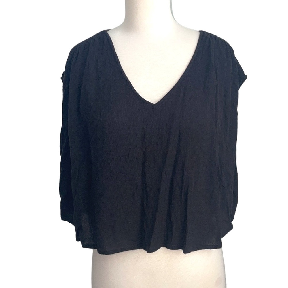 SILENCE & NOISE flowy leightweight black rayon blouse shirt in women’s  small